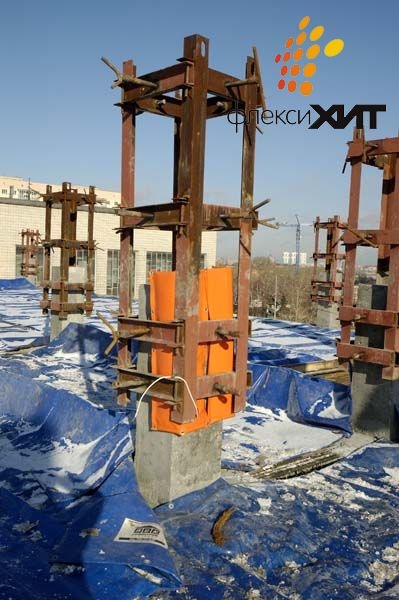 Прогрев бетонной колонны.jpg